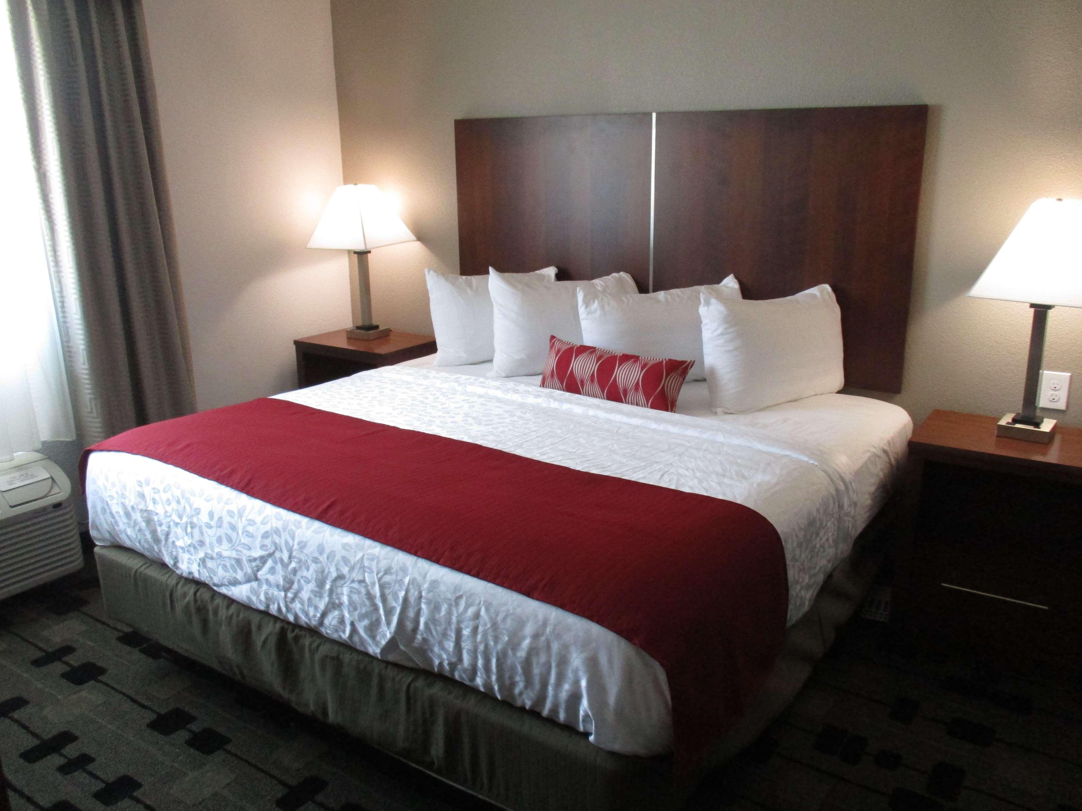 Best Western Plus Big Lake Inn Exterior photo